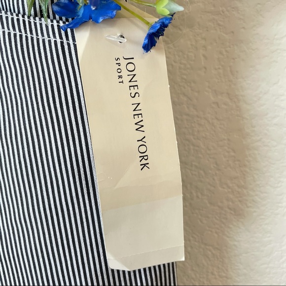 NWT Jones NY Stripe Capri Pant - Picture 6 of 10